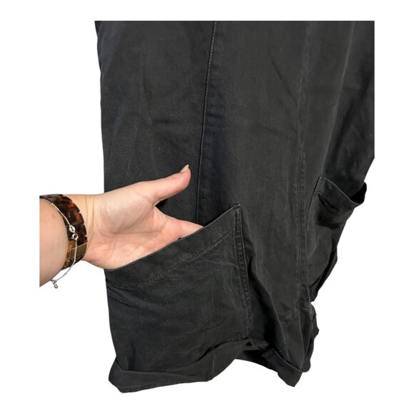 We the Free Black Denim Overall Shorts – Pull-On Style, Cuffed Hem - Picture 5 of 7